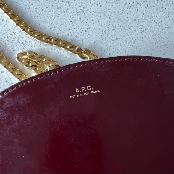 APC half moon chain bag - Picture 6 of 7